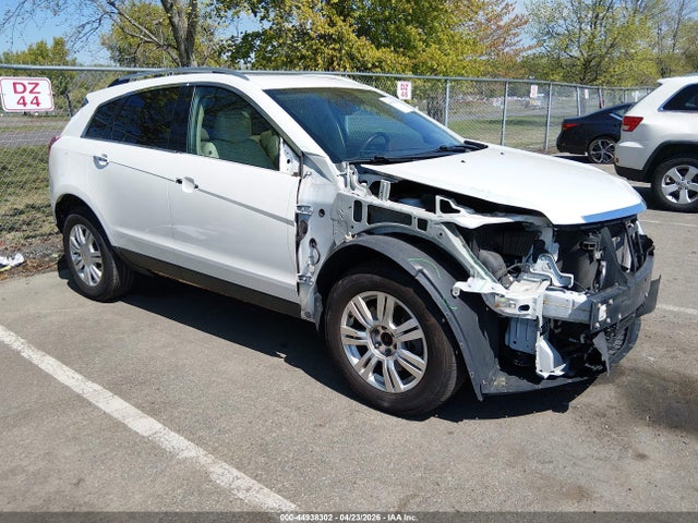Salvage Cadillac SRX Image