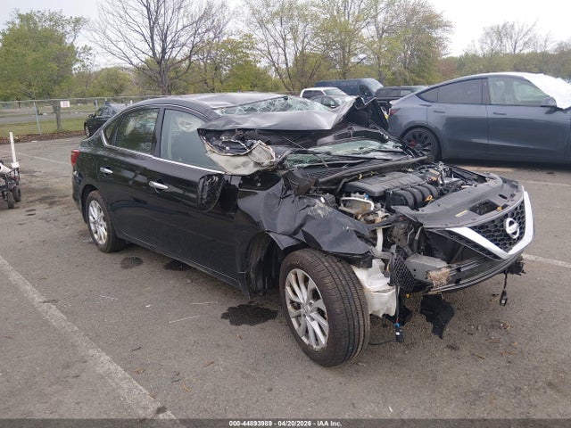 Salvage Nissan Sentra Image