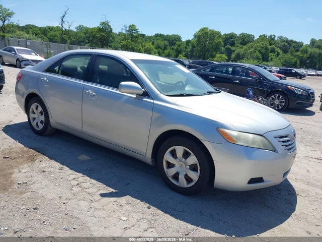 Salvage Toyota Camry Image