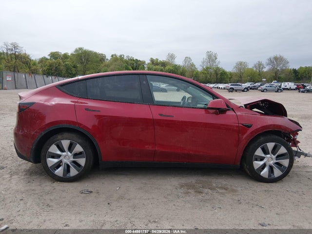 Tesla Model Y Long Range Dual Motor All-wheel Drive