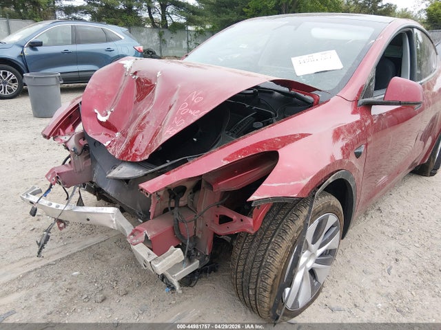 Tesla Model Y Long Range Dual Motor All-wheel Drive