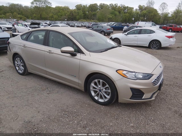 Salvage Ford Fusion Image