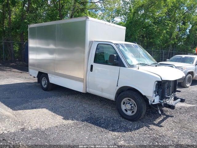 Salvage Chevrolet Express Image