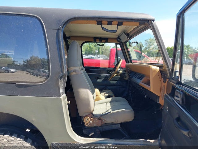 Jeep Wrangler Sahara
