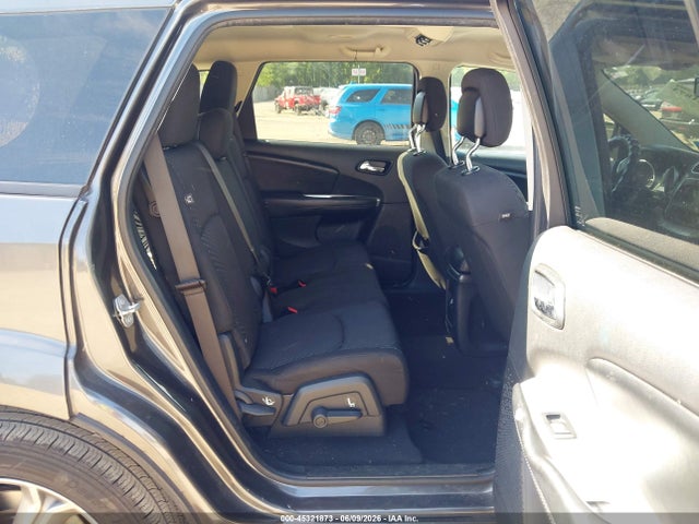 Dodge Journey Crossroad