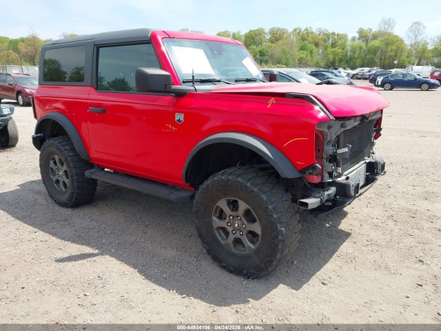 Salvage Ford Bronco Image