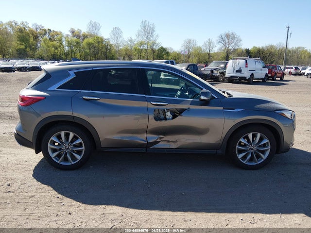 INFINITI Qx Luxe