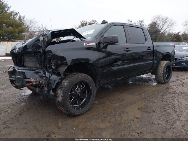 Chevrolet Silverado 1500 4wd  Short Bed Custom Trail Boss