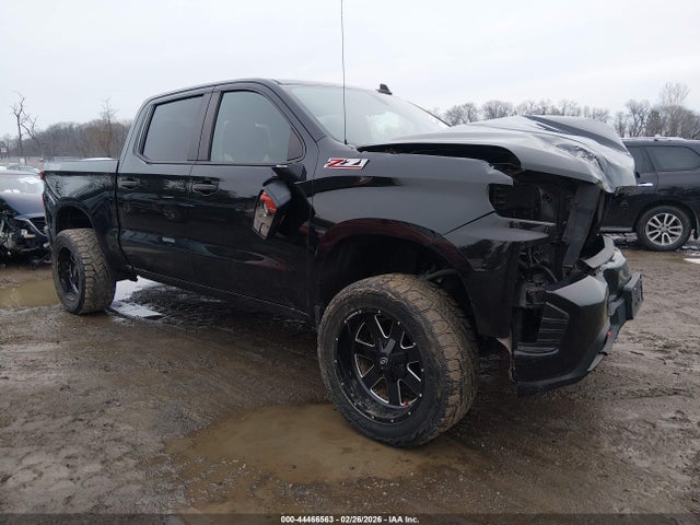 Salvage Chevrolet Silverado 1500 Image