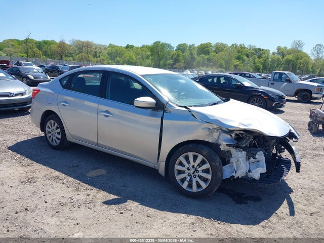 Salvage Nissan Sentra Image