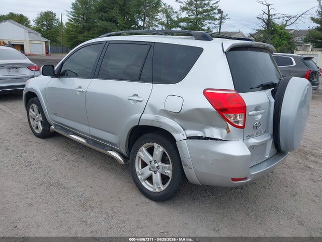 Toyota RAV4 Sport V6