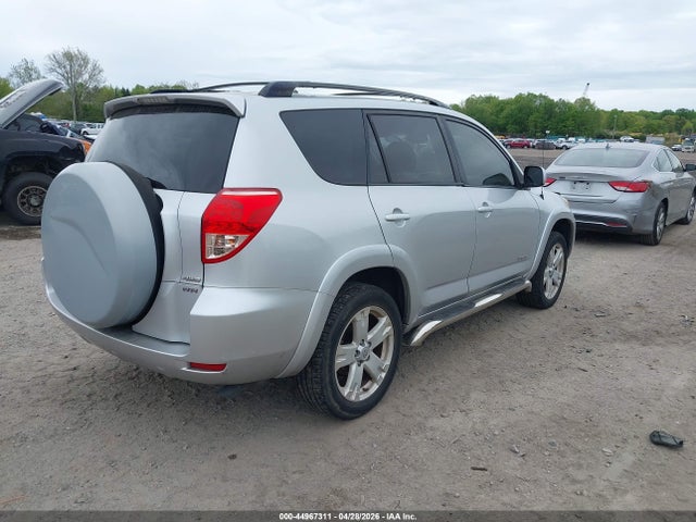 Toyota RAV4 Sport V6