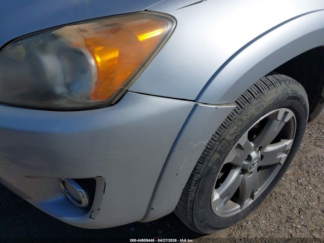 Toyota RAV4 Sport V6