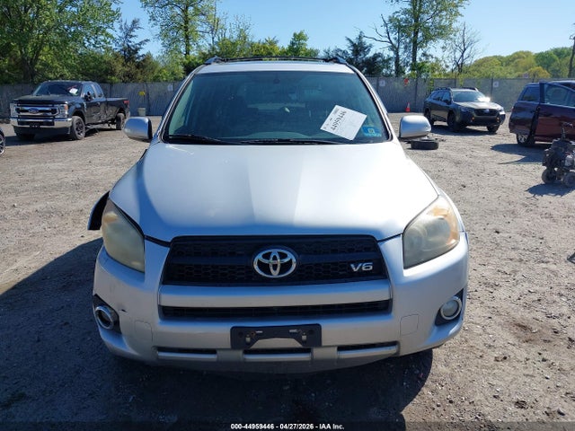 Toyota RAV4 Sport V6