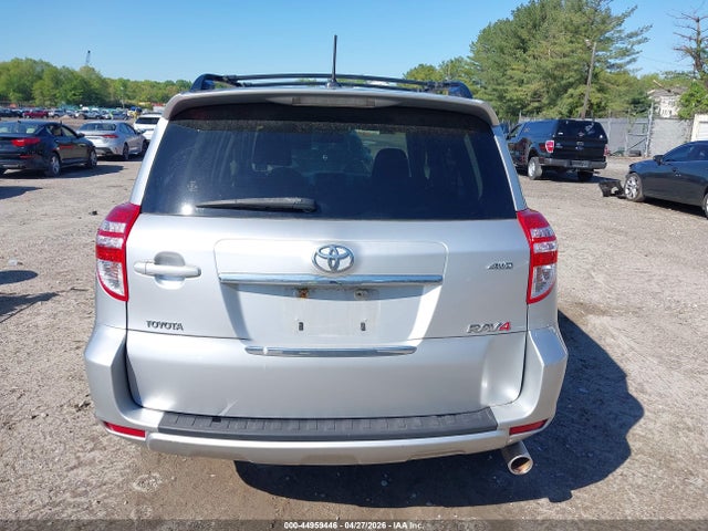 Toyota RAV4 Sport V6
