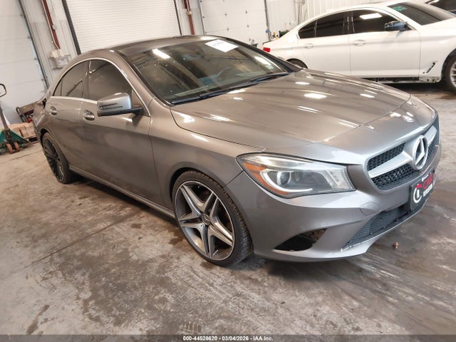 Salvage Mercedes-Benz Cla-class Image