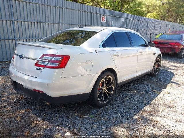 Ford Taurus Sho