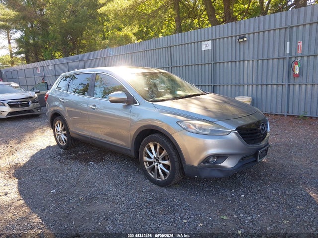 Salvage Mazda Cx Image