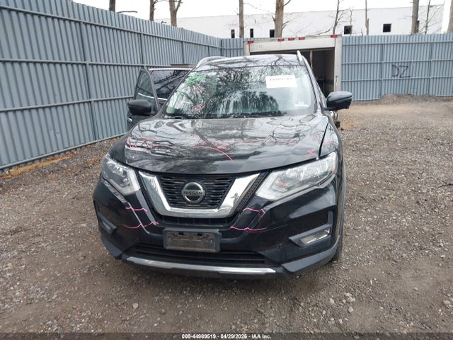 Nissan Rogue Sv