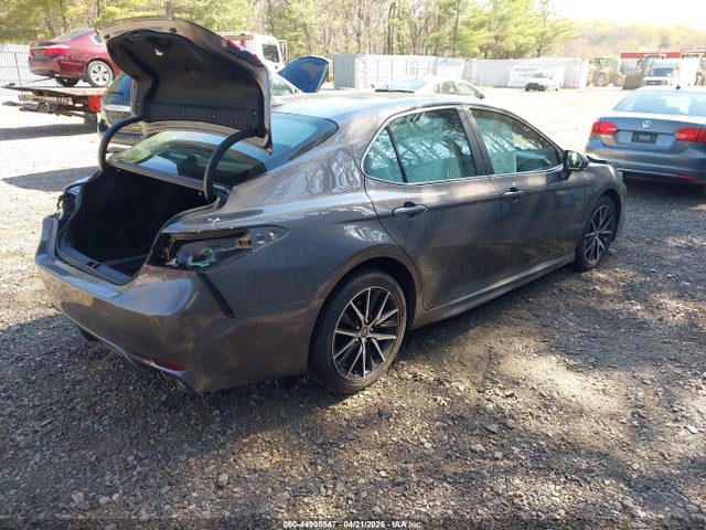 Toyota Camry Se