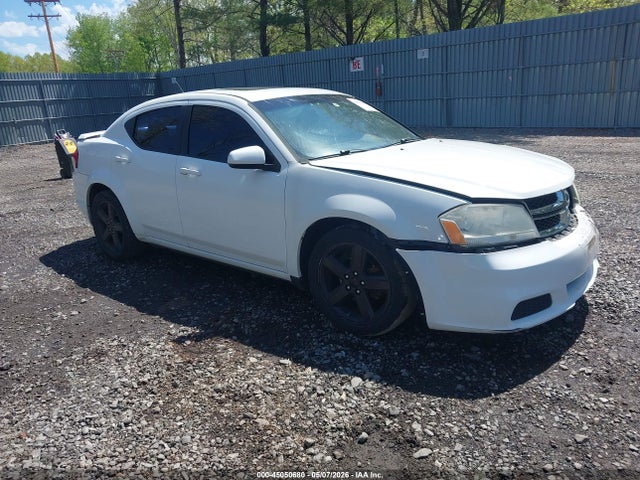 Salvage Dodge Avenger Image