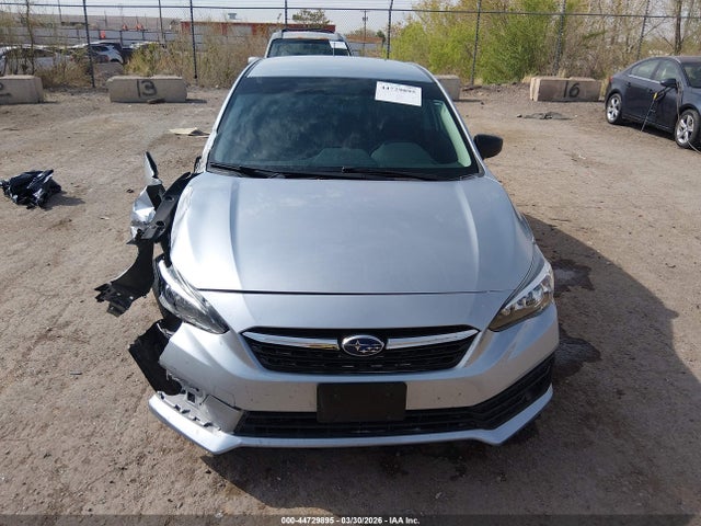 Subaru Impreza Base