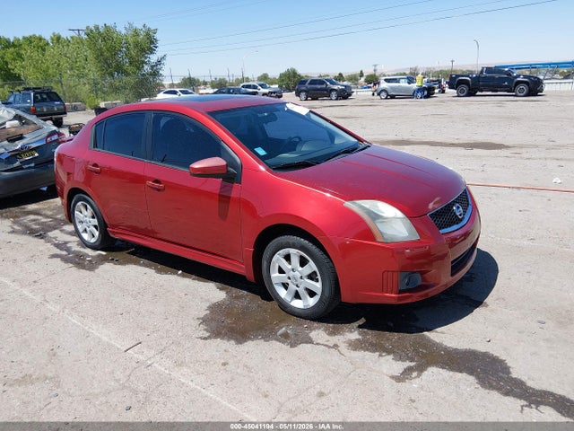 Salvage Nissan Sentra Image