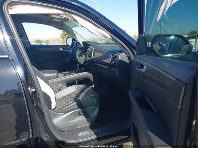 Volkswagen Atlas 2.0t Sel Premium R-line