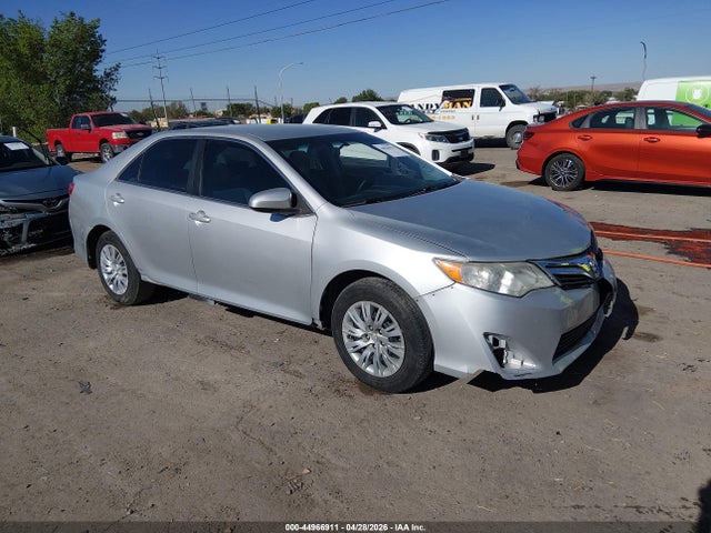 Salvage Toyota Camry Image