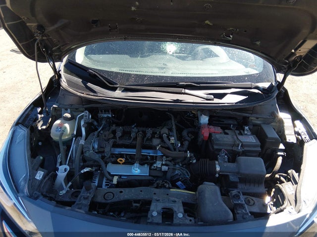 Nissan Versa 1.6 S