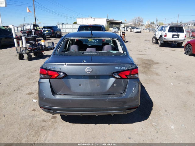 Nissan Versa 1.6 S