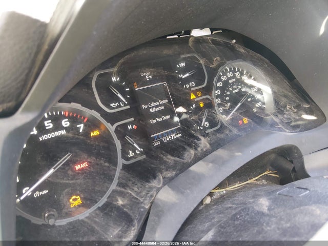 Toyota Tundra Sr5 5.7l V8