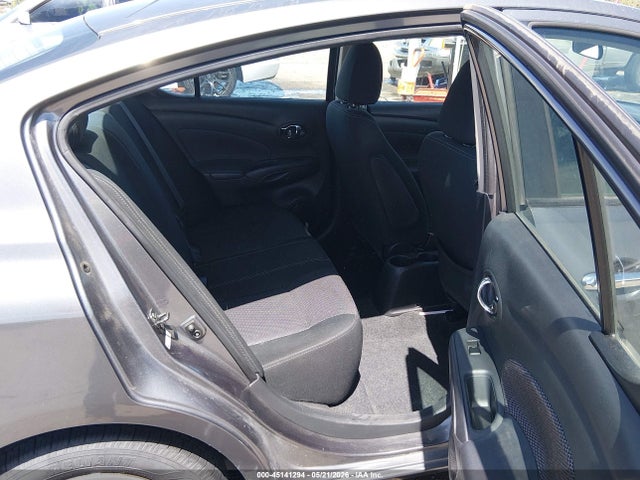 Nissan Versa 1.6 Sv