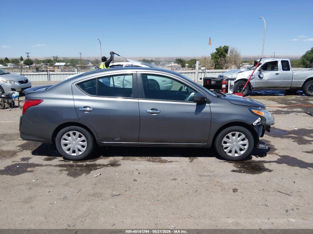 Nissan Versa 1.6 Sv