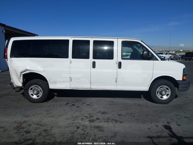 Chevrolet Express Lt