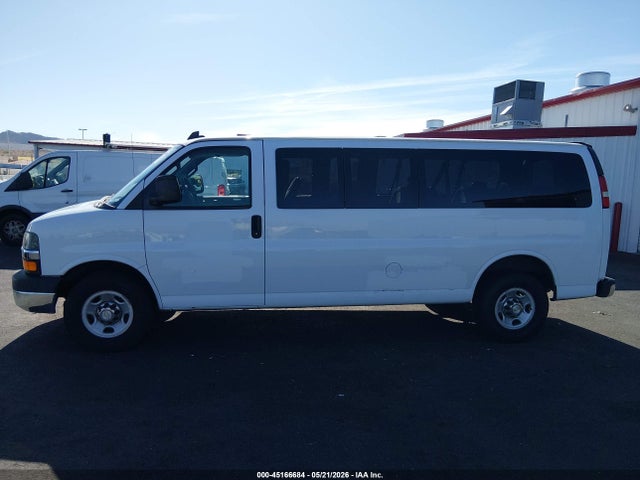 Chevrolet Express Lt