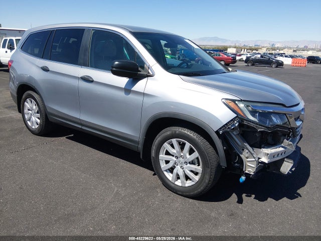 Salvage Honda Pilot Image