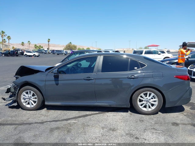 Toyota Camry Le