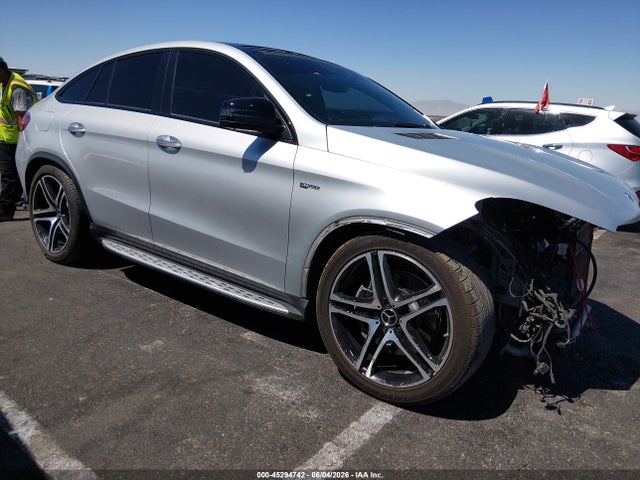 Salvage Mercedes-Benz GLE Image