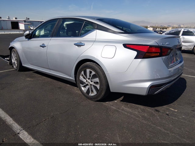 Nissan Altima S Fwd