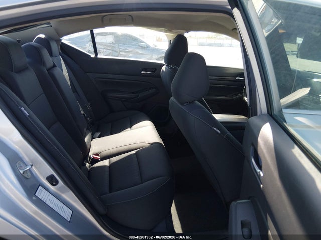 Nissan Altima S Fwd