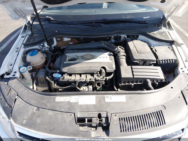 Volkswagen CC 2.0t Lux