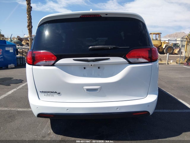 Chrysler Pacifica Touring L Plus