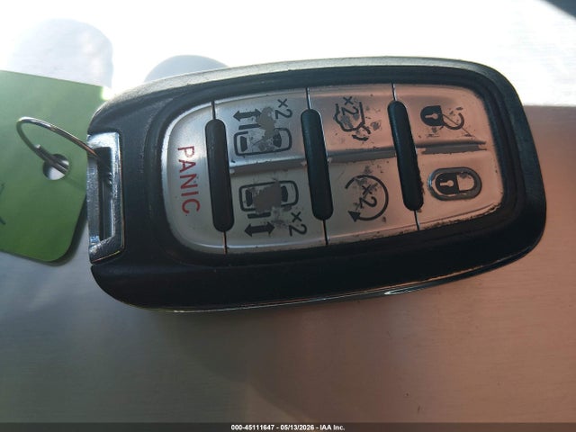 Chrysler Pacifica Touring L Plus