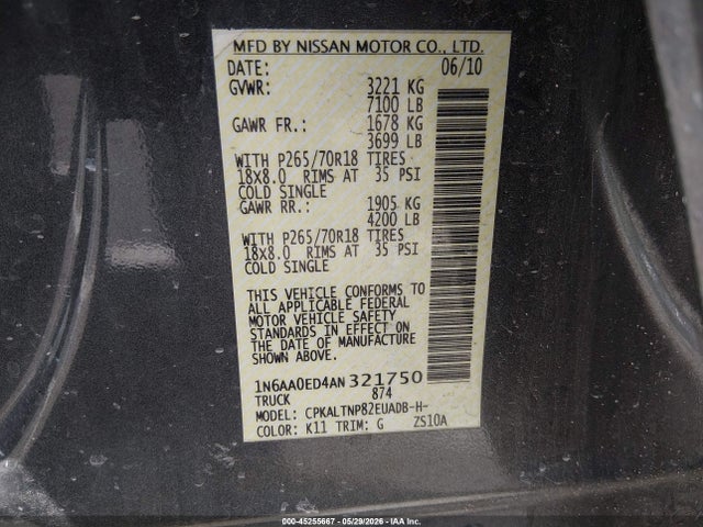 Nissan Titan Se