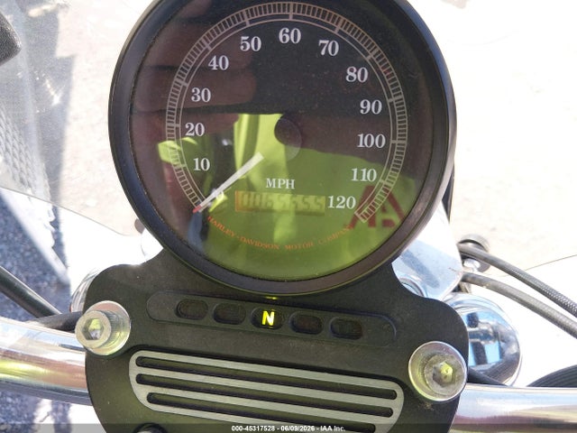 Harley-Davidson Xl883 Hugger