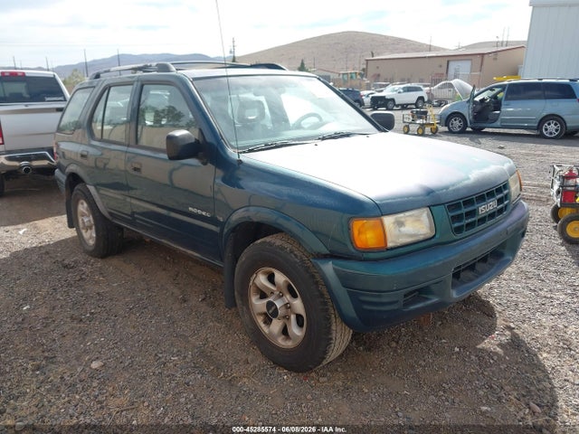 Salvage Isuzu Rodeo Image