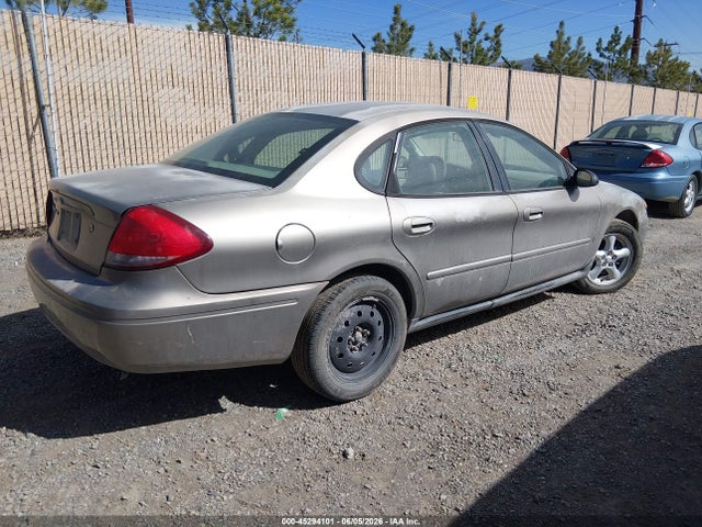 Ford Taurus Se
