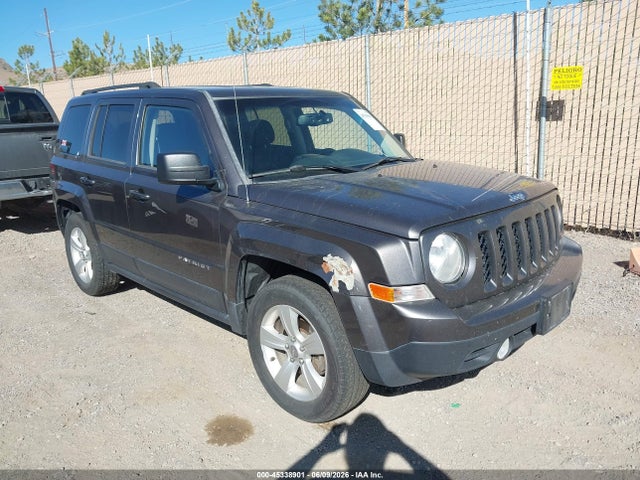 Salvage Jeep Patriot Image