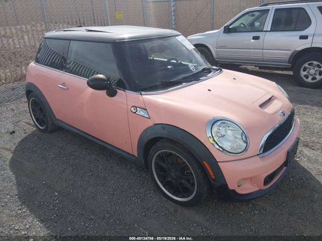 Salvage MINI Cooper S Image